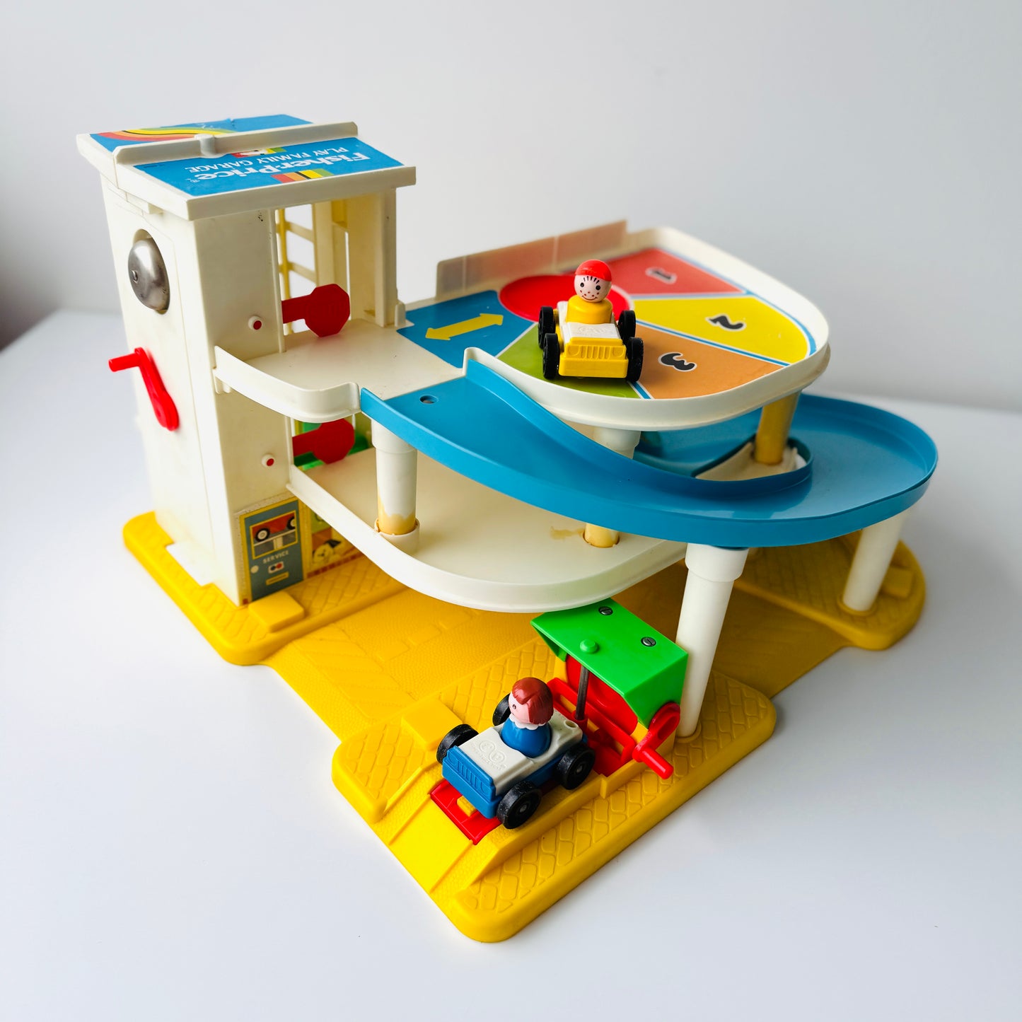 GARAGE