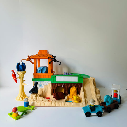 FISHER PRICE ZOO