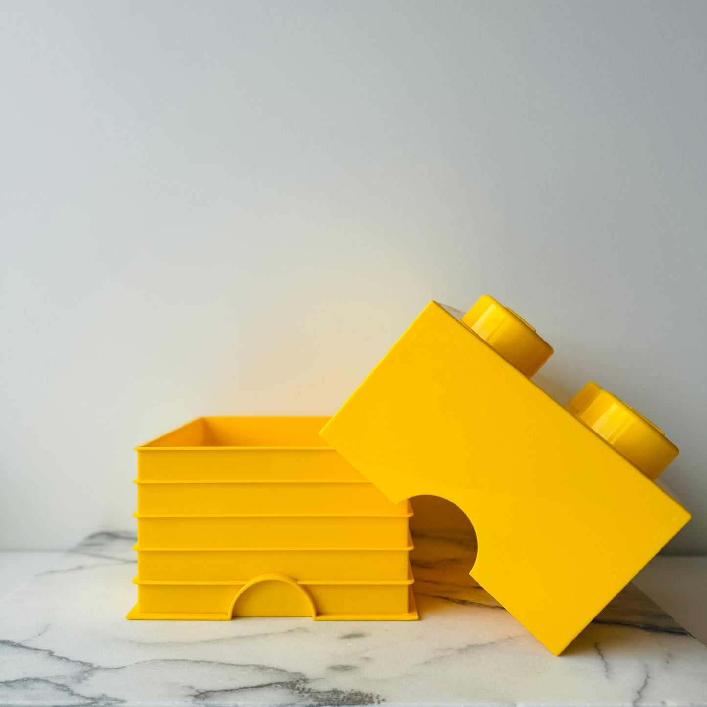 LEGO OPBERGBOX L GEEL