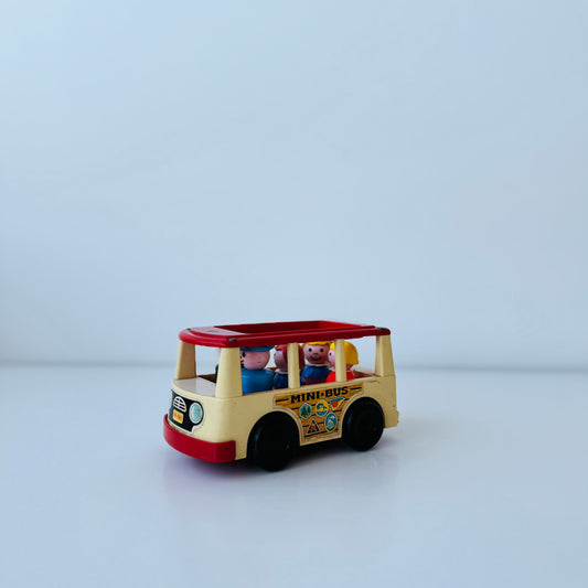 SCHOOLBUS