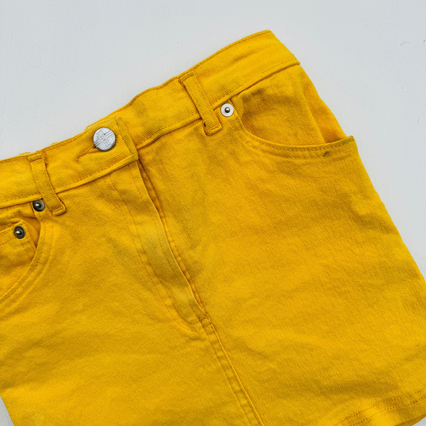 JEANSROK GEEL (6/7J)